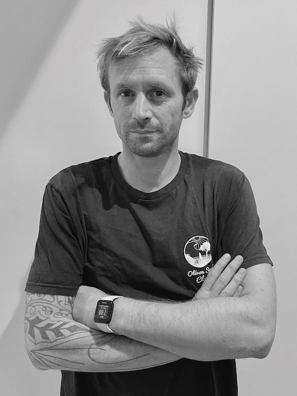 Ludo Coach surf à Oléron